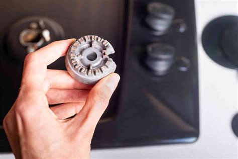 how to clean the burner of a gas stove
